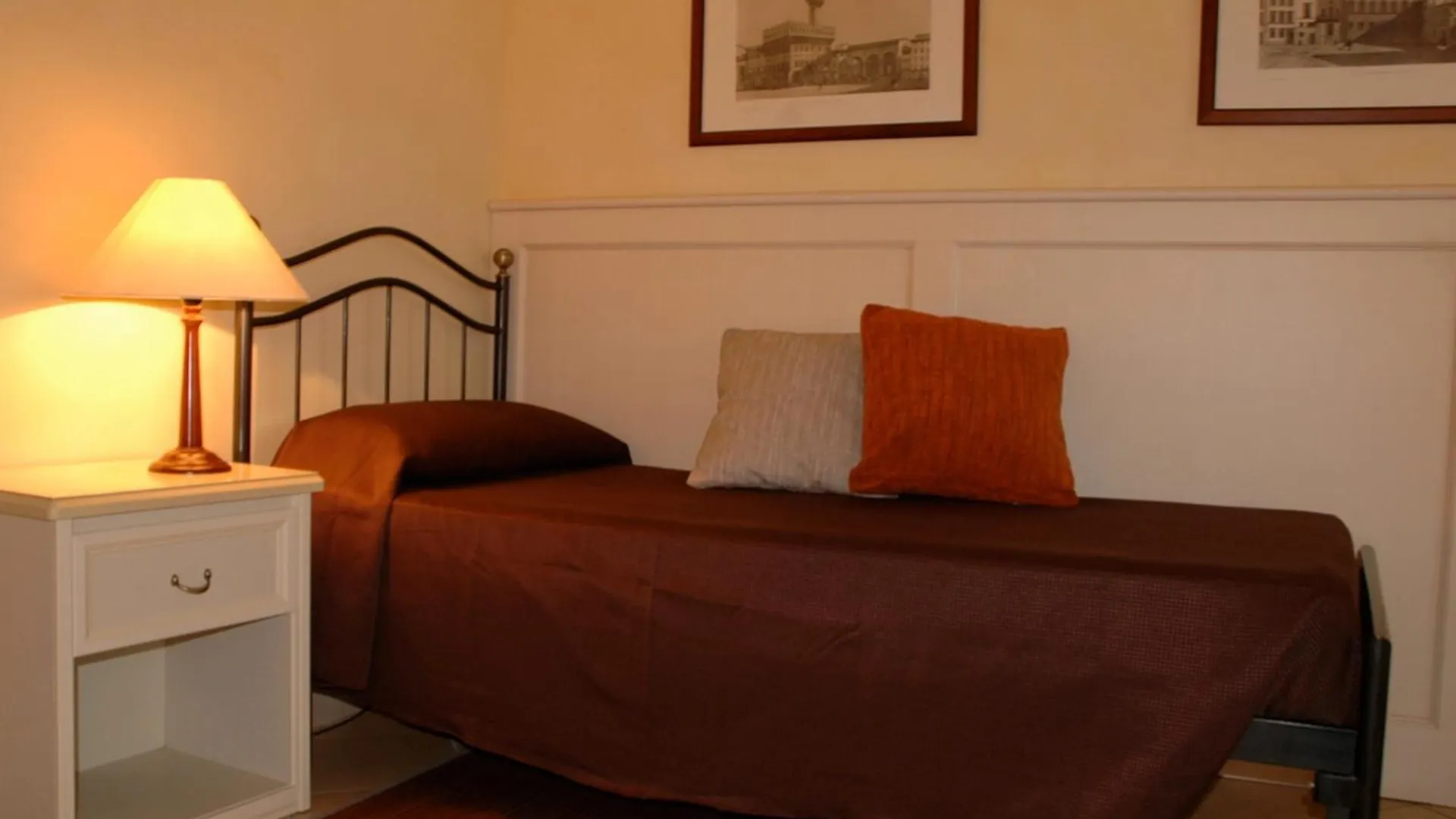Hotel Relais Modica 3*,  Italy