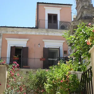 La Casa Rosa Modica